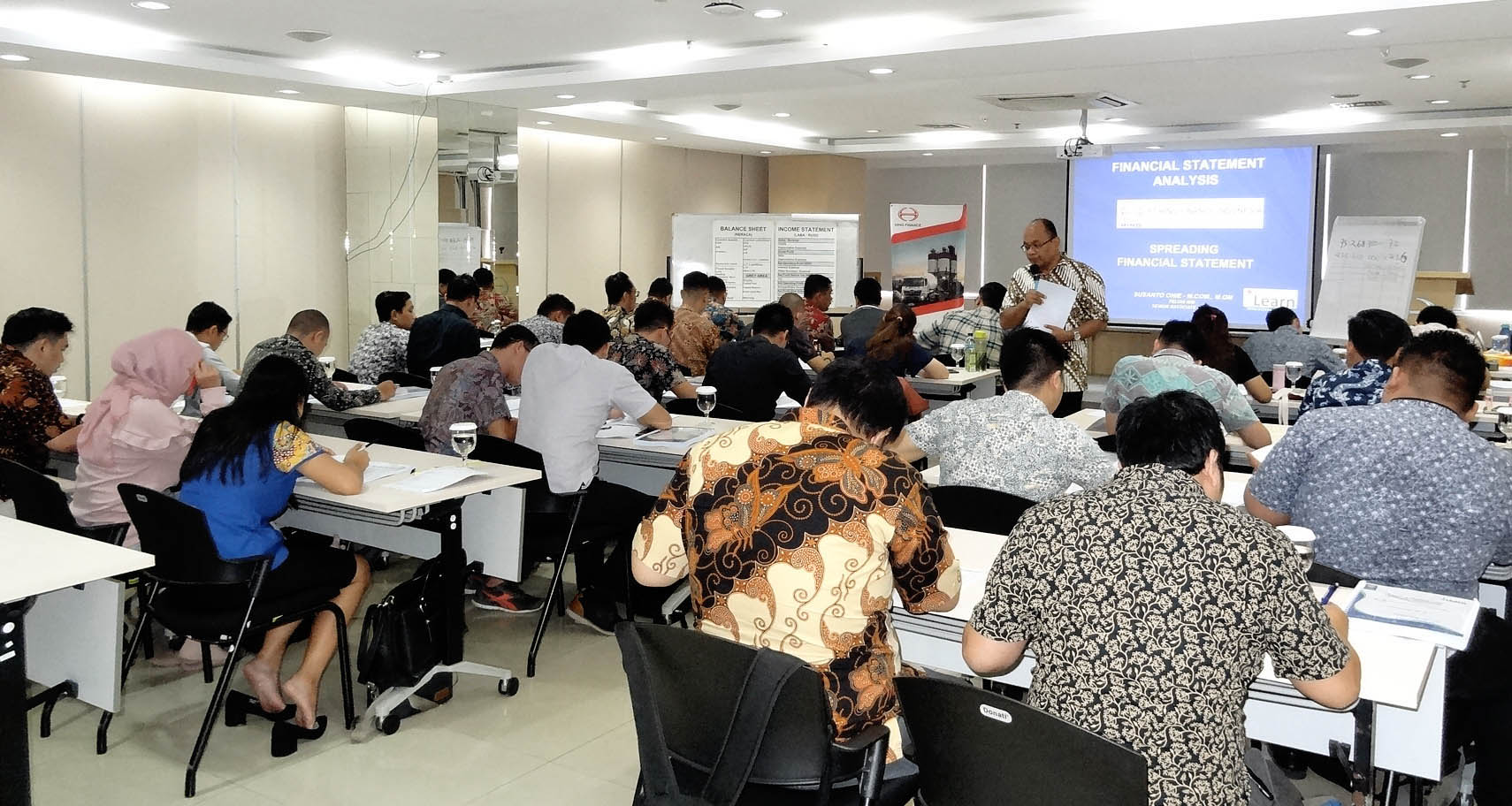 HINO FINANCE INDONESIA